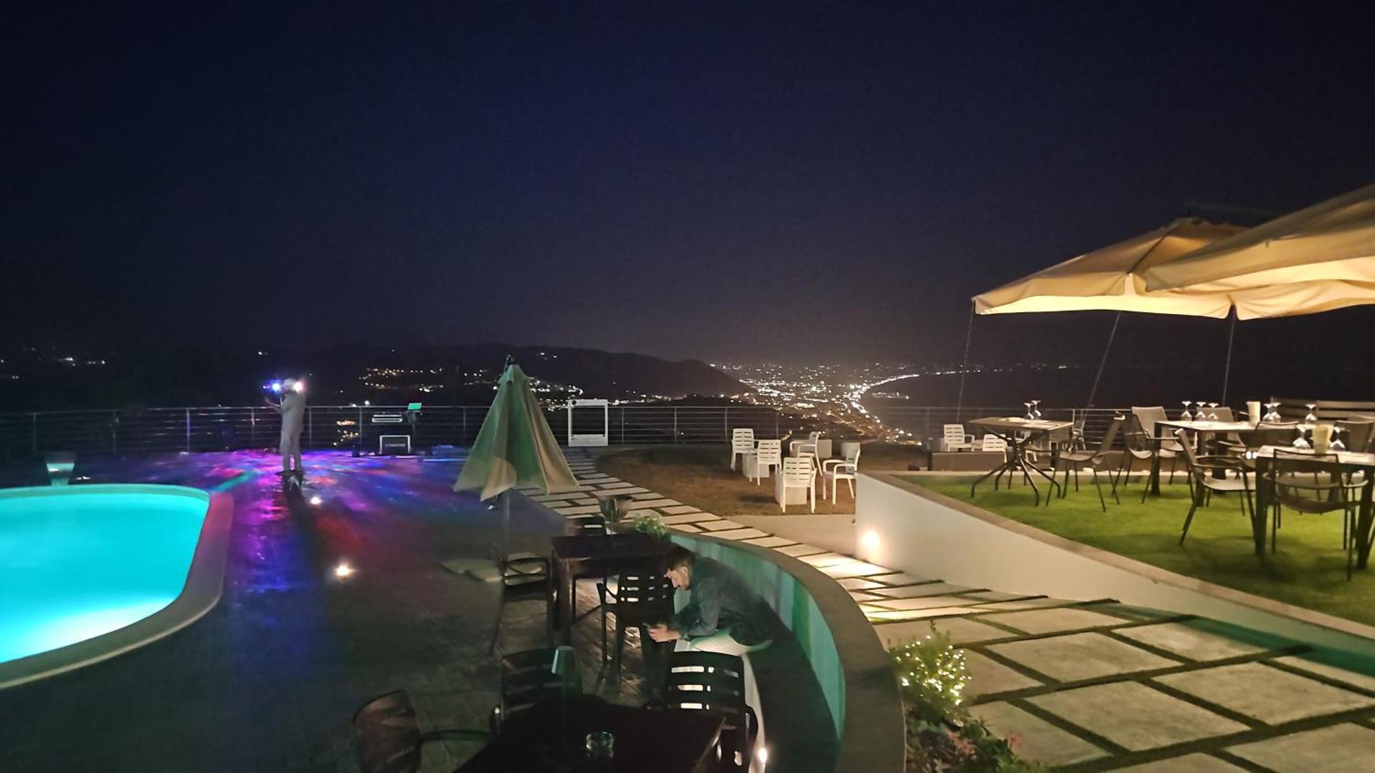 Appartamento Emma Con Piscina - Vista Mare"Tenuta Croce" Salerno Exterior photo